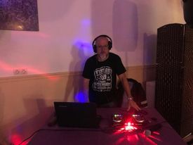 Asador Mendoza DJ